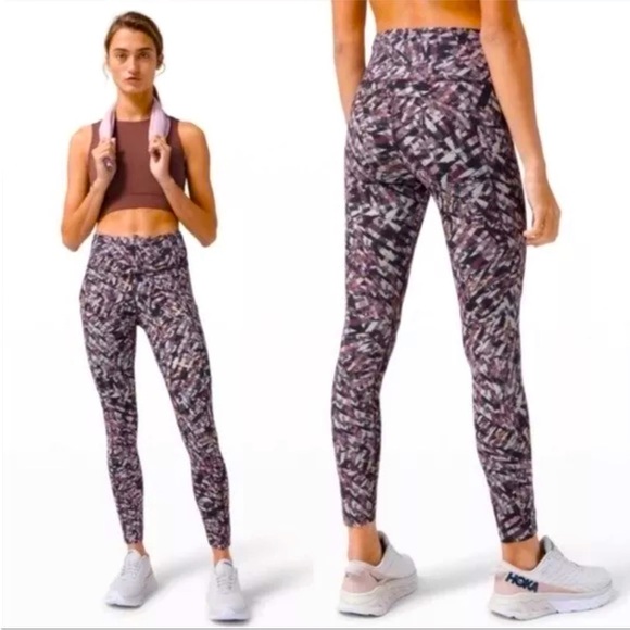 lululemon athletica Pants - Lululemon Leggings LIMITED EDITION fast and free Inseam 23”
Hip to hip 12”